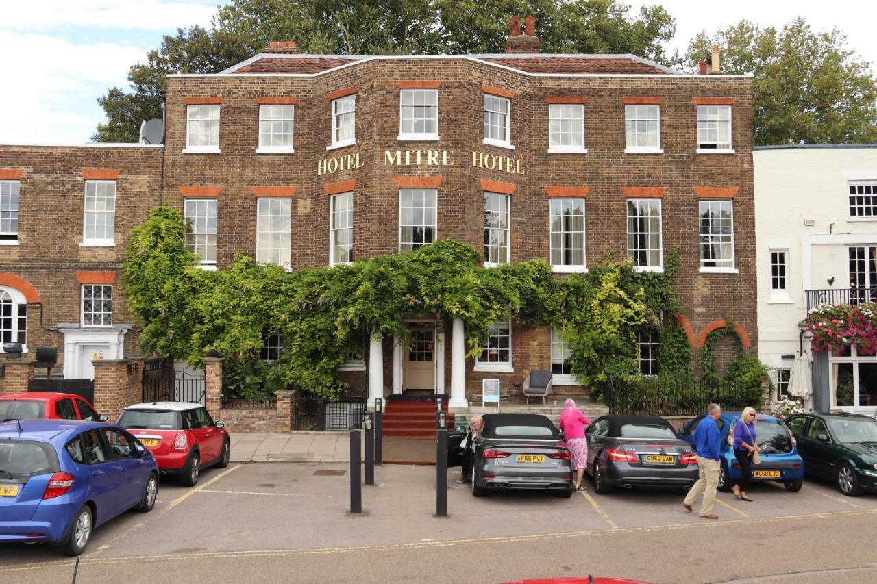 Hampton Court - The Kings Rest Molesey Exterior photo